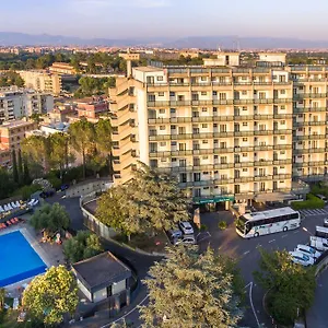 hotellátogatás